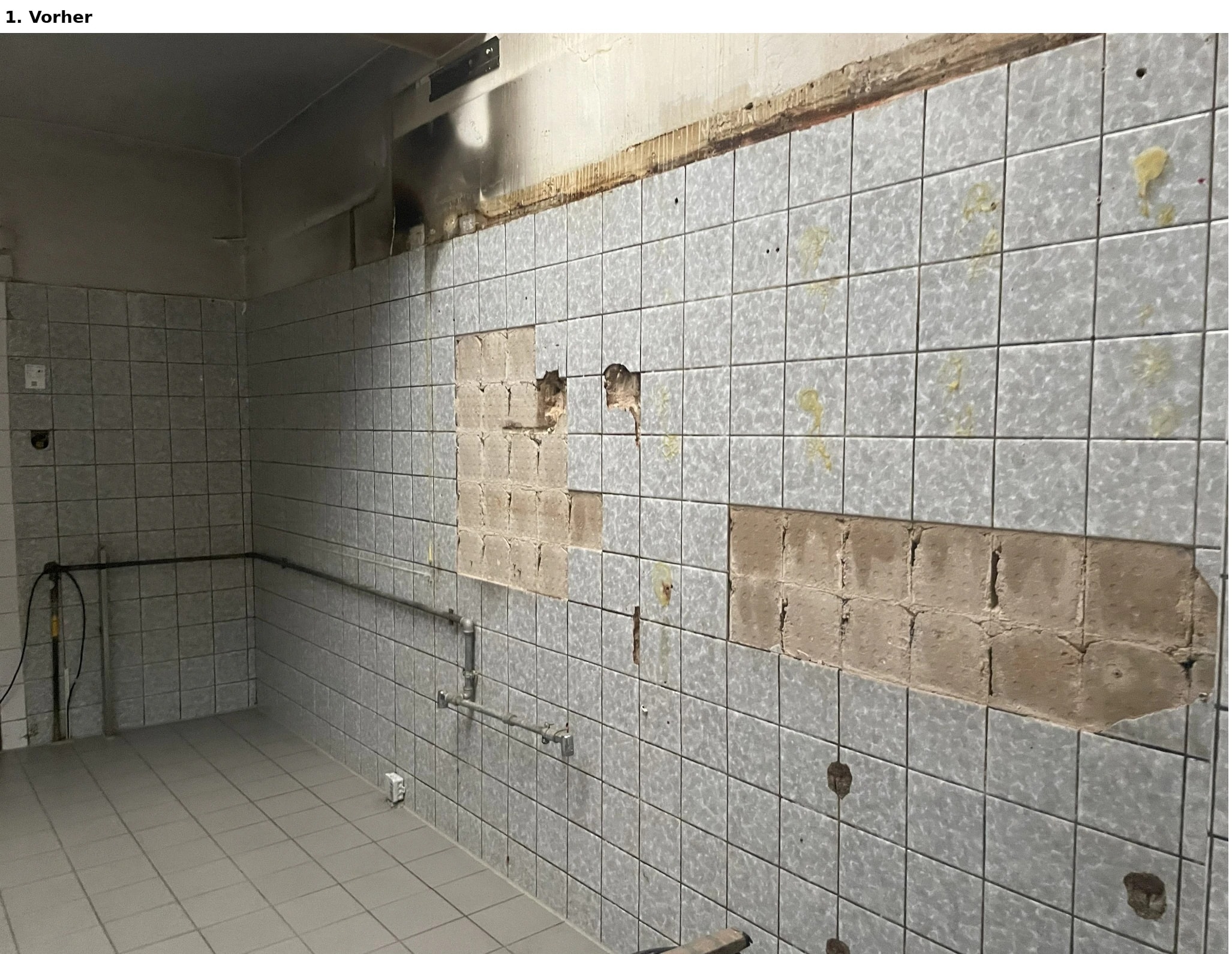 Küchenbereich vor der Montage und Erneuerung